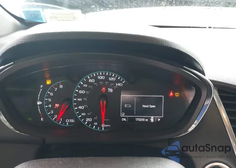 2017 Chevrolet Trax Premier z USA, uszkodzony, nr VIN 3GNCJRSB4HL248531